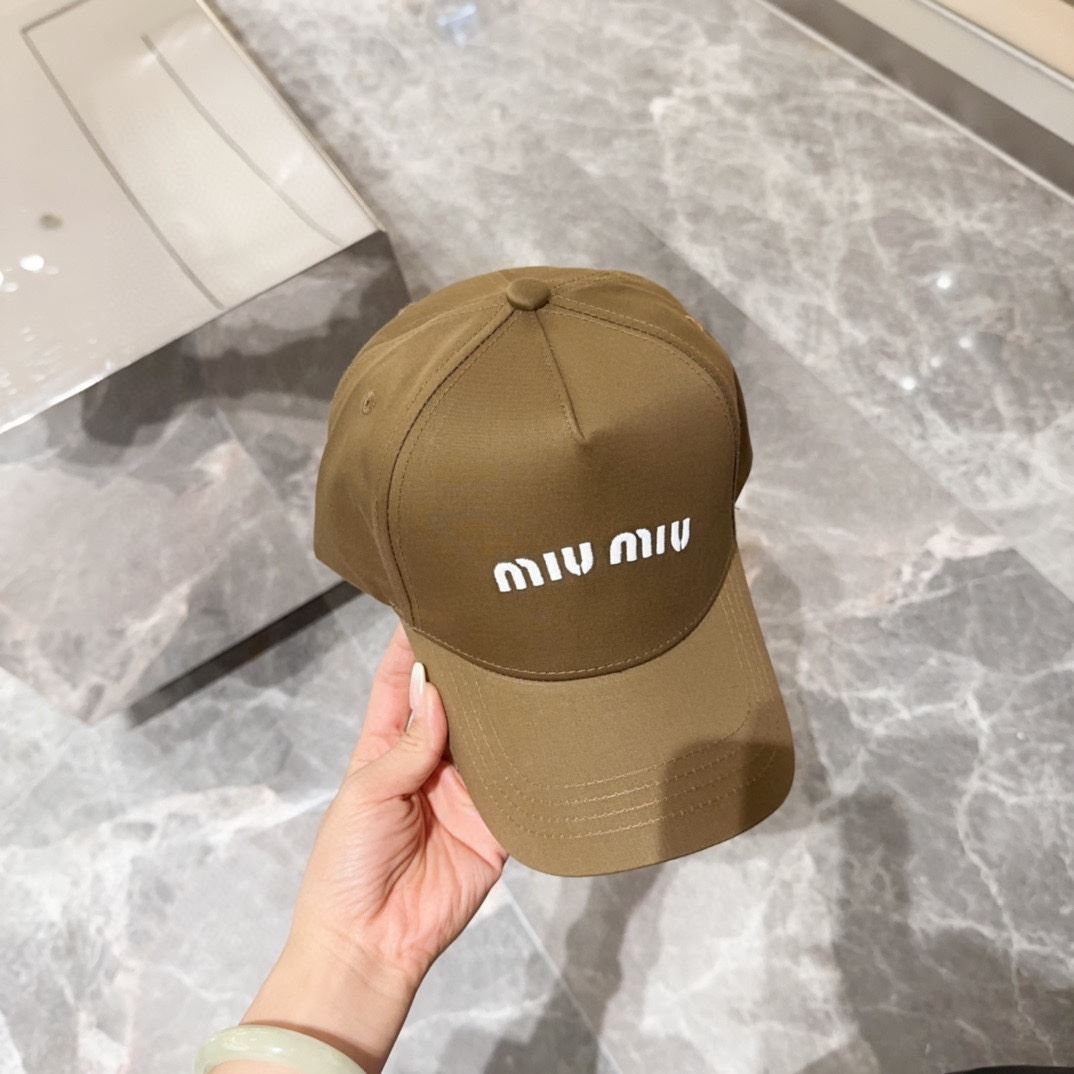 Miu Miu Caps